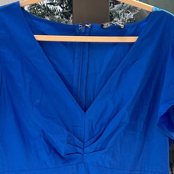 ⚫️ KENSIE
Two Tone Tiered Maxi Dress NEW size 12 retails $138​ - Picture 5 of 11